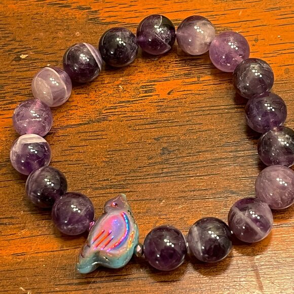 Amethyst Crystal 10mm with Cute Raku Bird Charm Stretch Bracelet - Picture 3 of 4